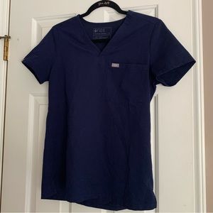 Figs xs Catarina navy scrub top one pocket